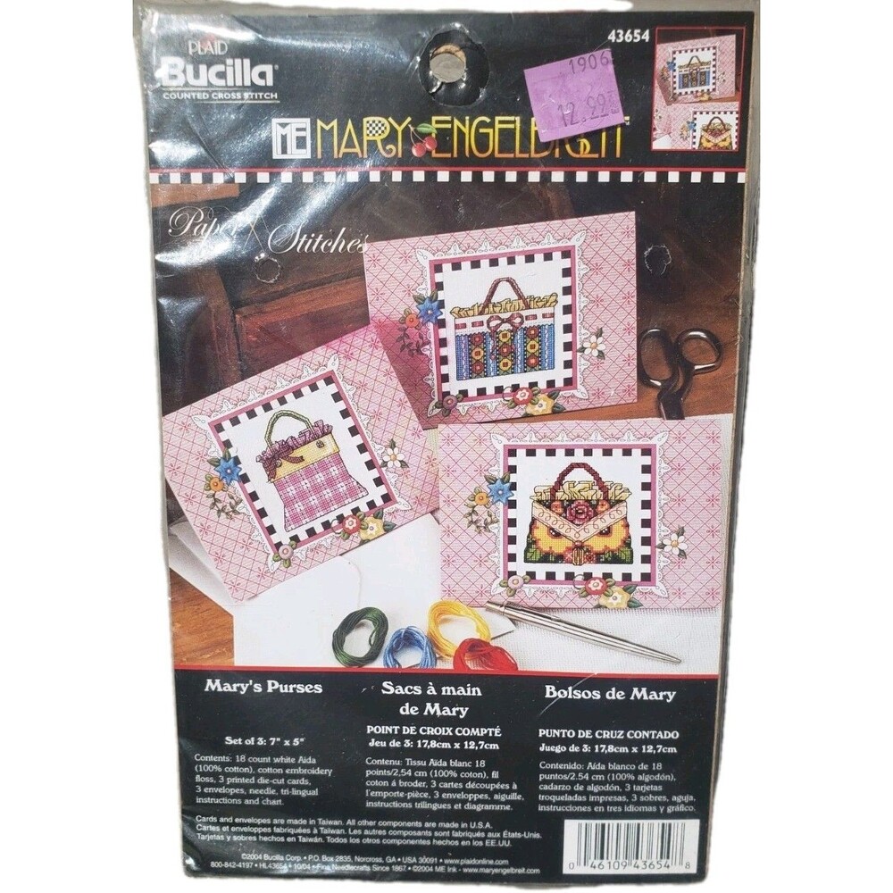 BUCILLA  43654 Mary Engelbreit 3 Cross Stitch Projects "Mary's Purses" Die Cut